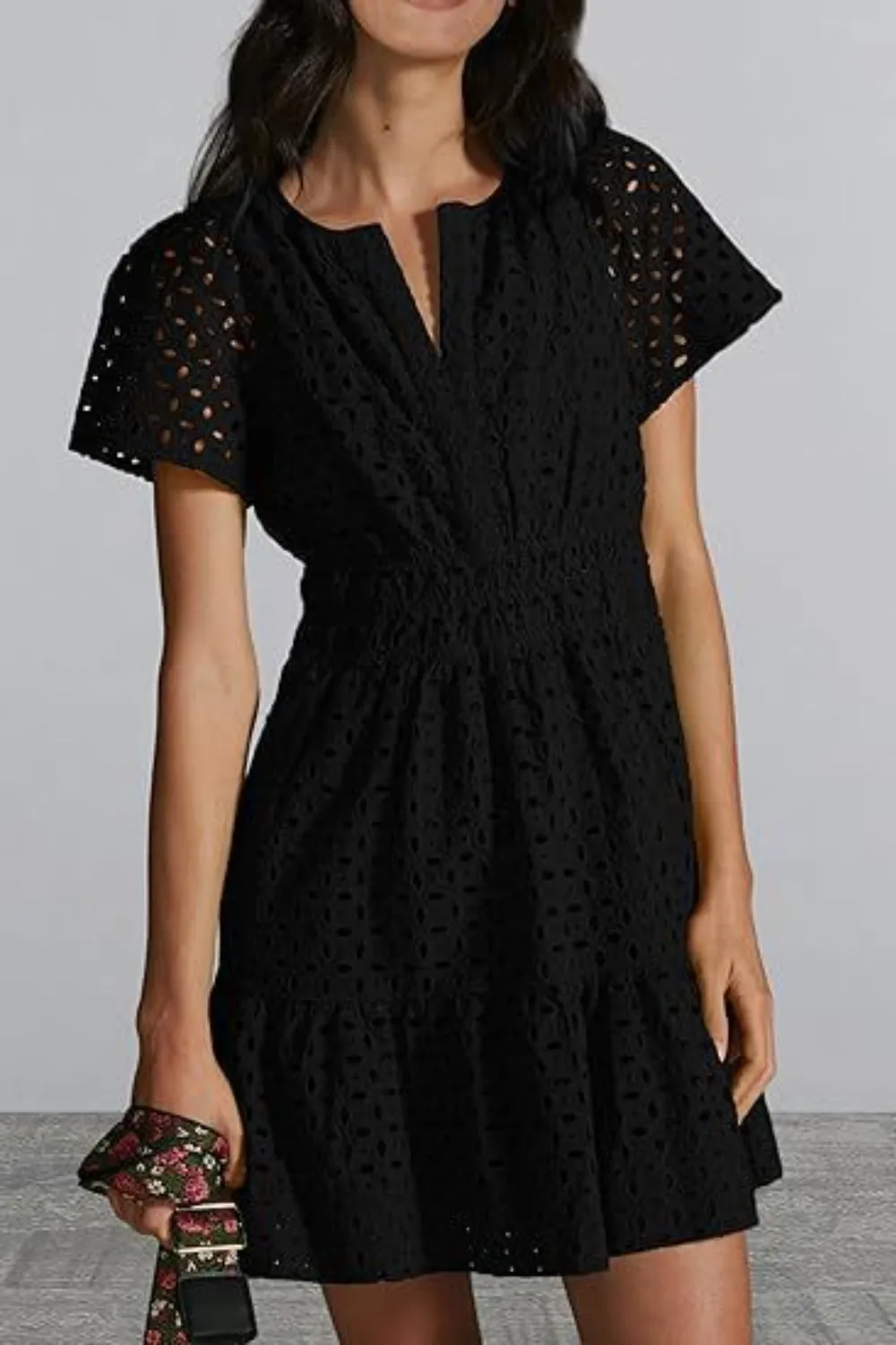 🌼 Eyelet Notched Short Sleeve Mini Dress 🌼