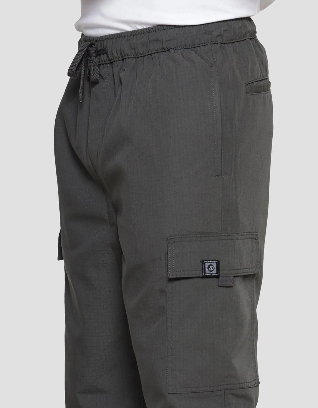 American Jeans Woven Cargo Ribstop Celana Panjang Pria