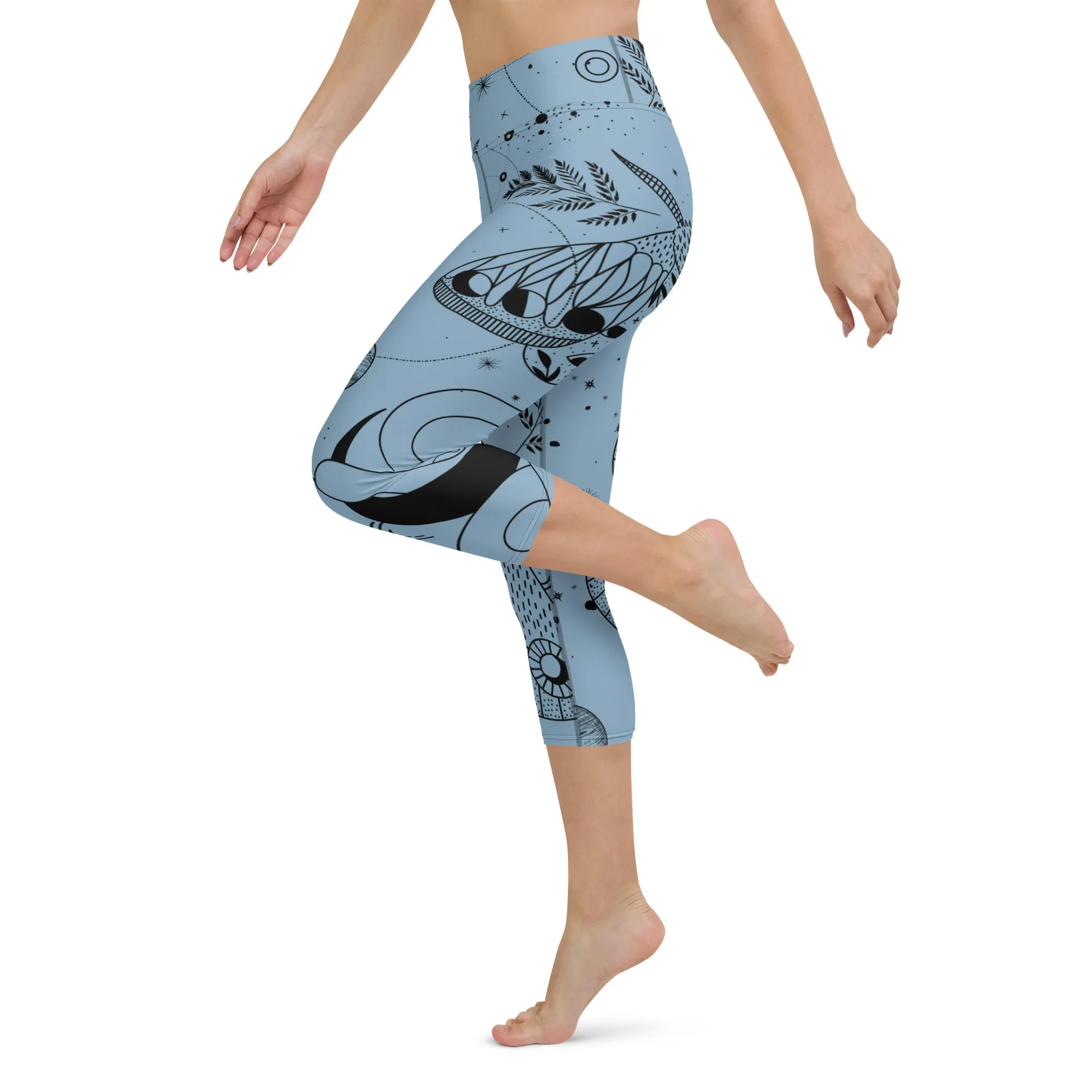 Celestial Design Yoga Capri Leggings Capri Exercise Leggings, lioness-love