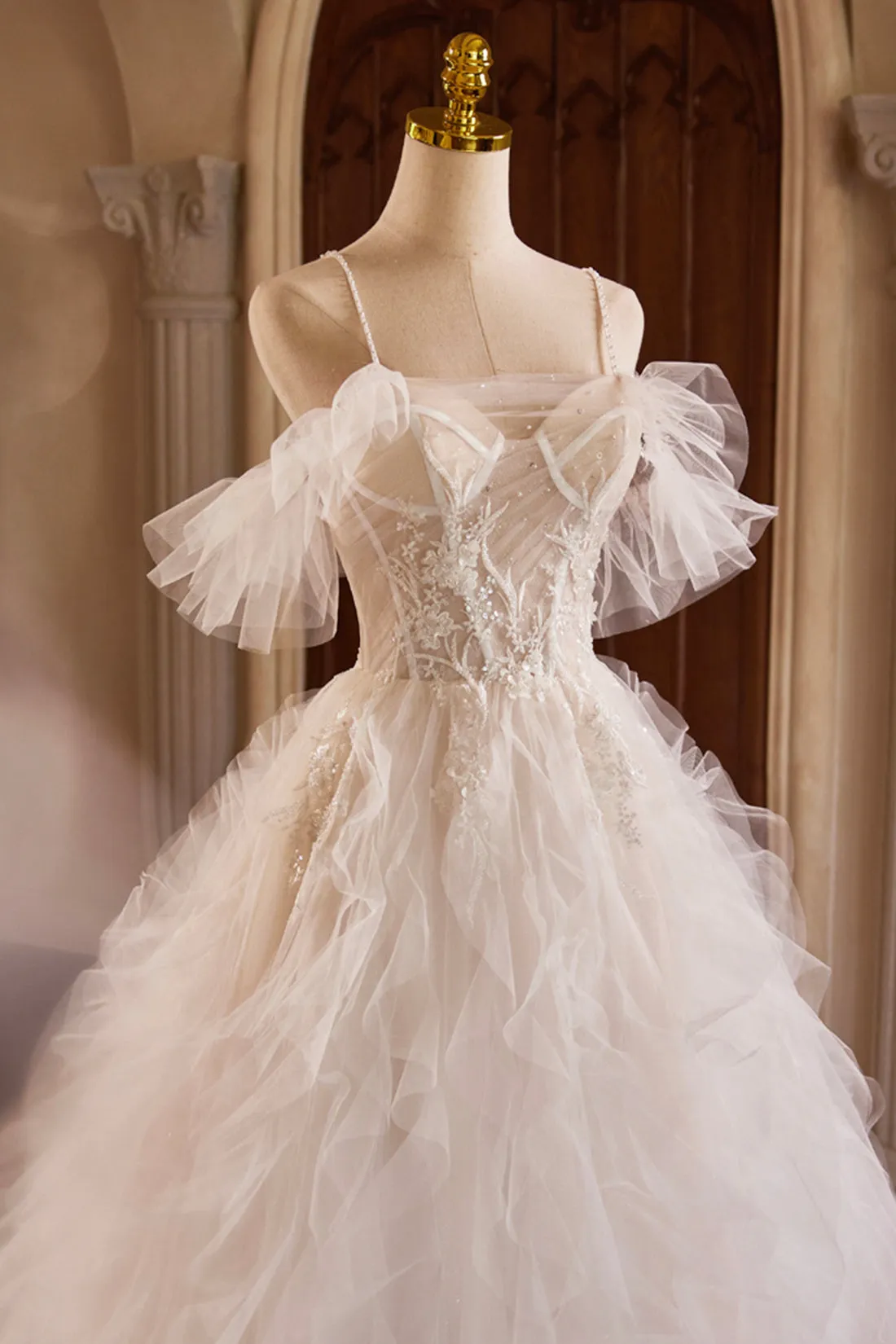 Champagne Sweetheart Layers Princess Dress, A-Line Spaghetti Straps Tulle Formal Gown