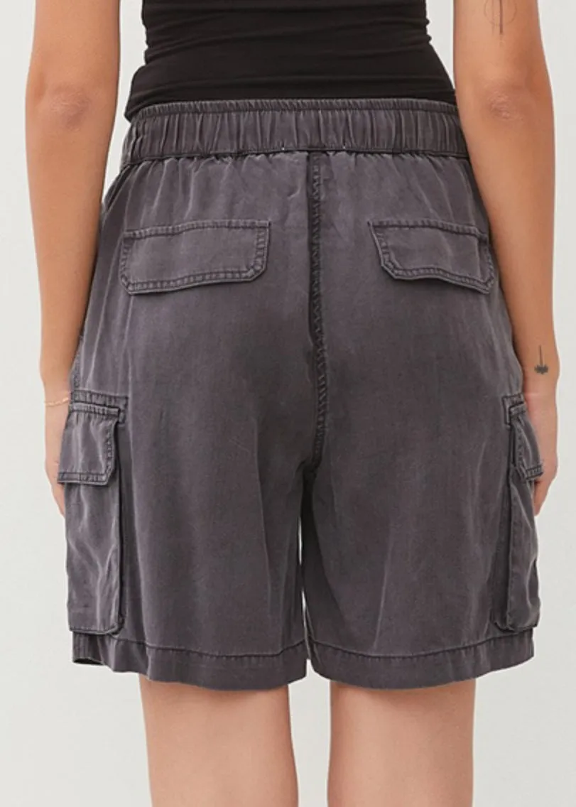 Dara, Womens Drawstring Cargo Short Wrinkle Resistant Tencel, Charcoal