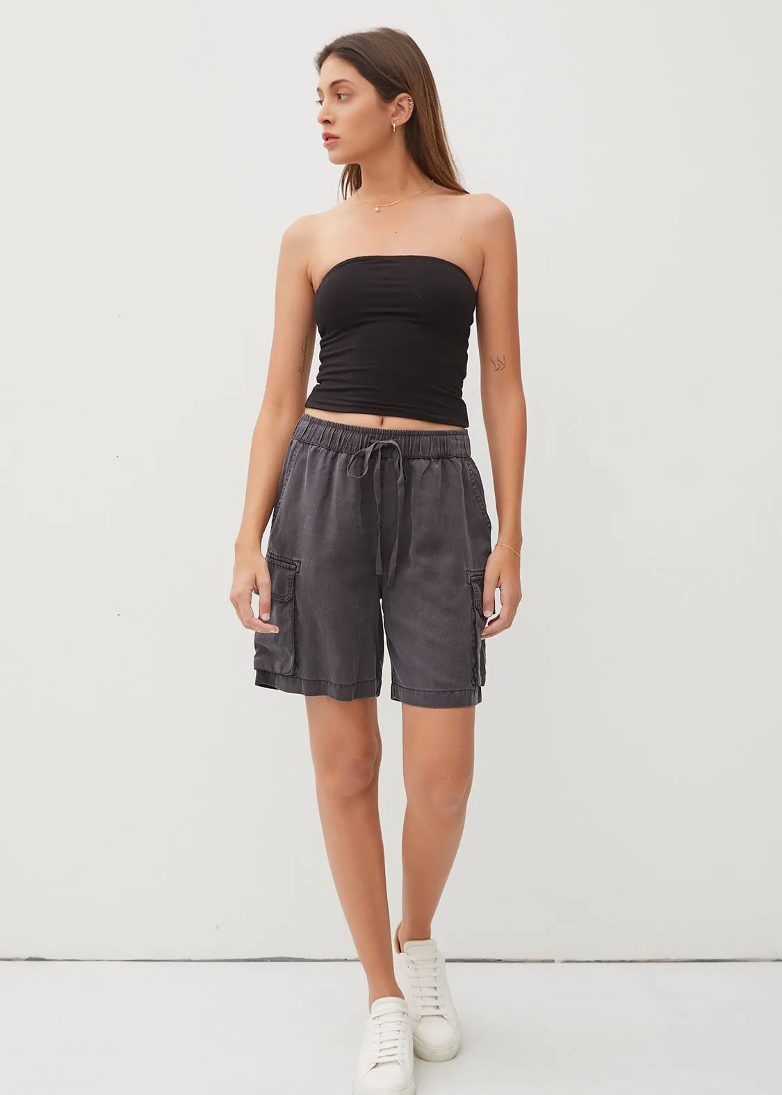 Dara, Womens Drawstring Cargo Short Wrinkle Resistant Tencel, Charcoal