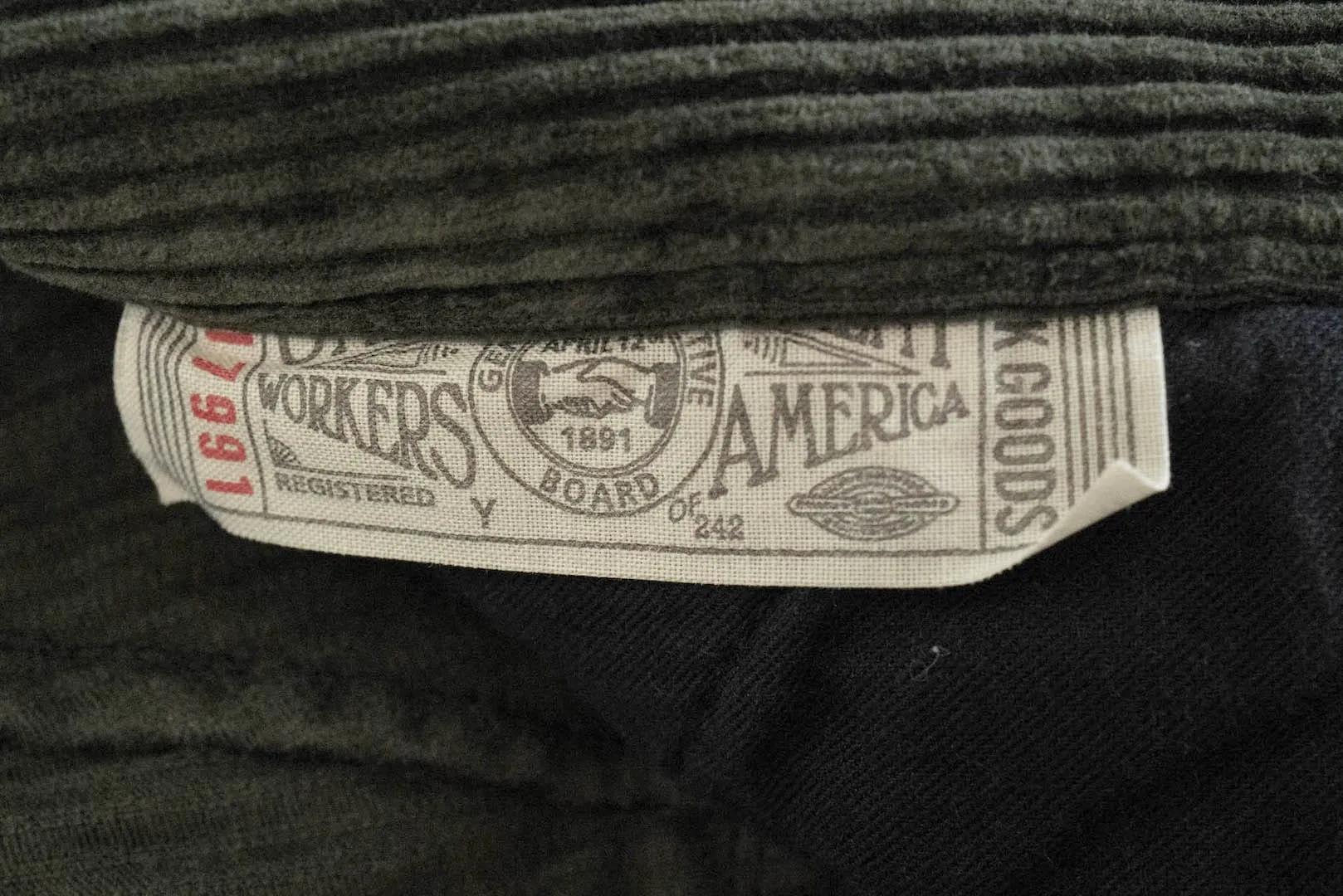 Freewheelers "Lumberjack" Heavyweight Corduroy Trousers (Forest Green)