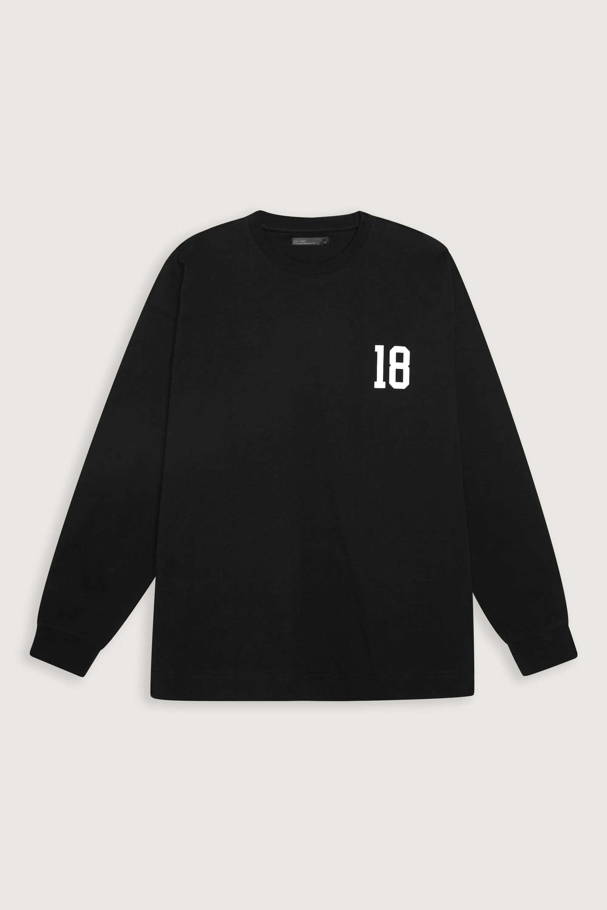 GRAPHIC LONG SLEEVE TOP
