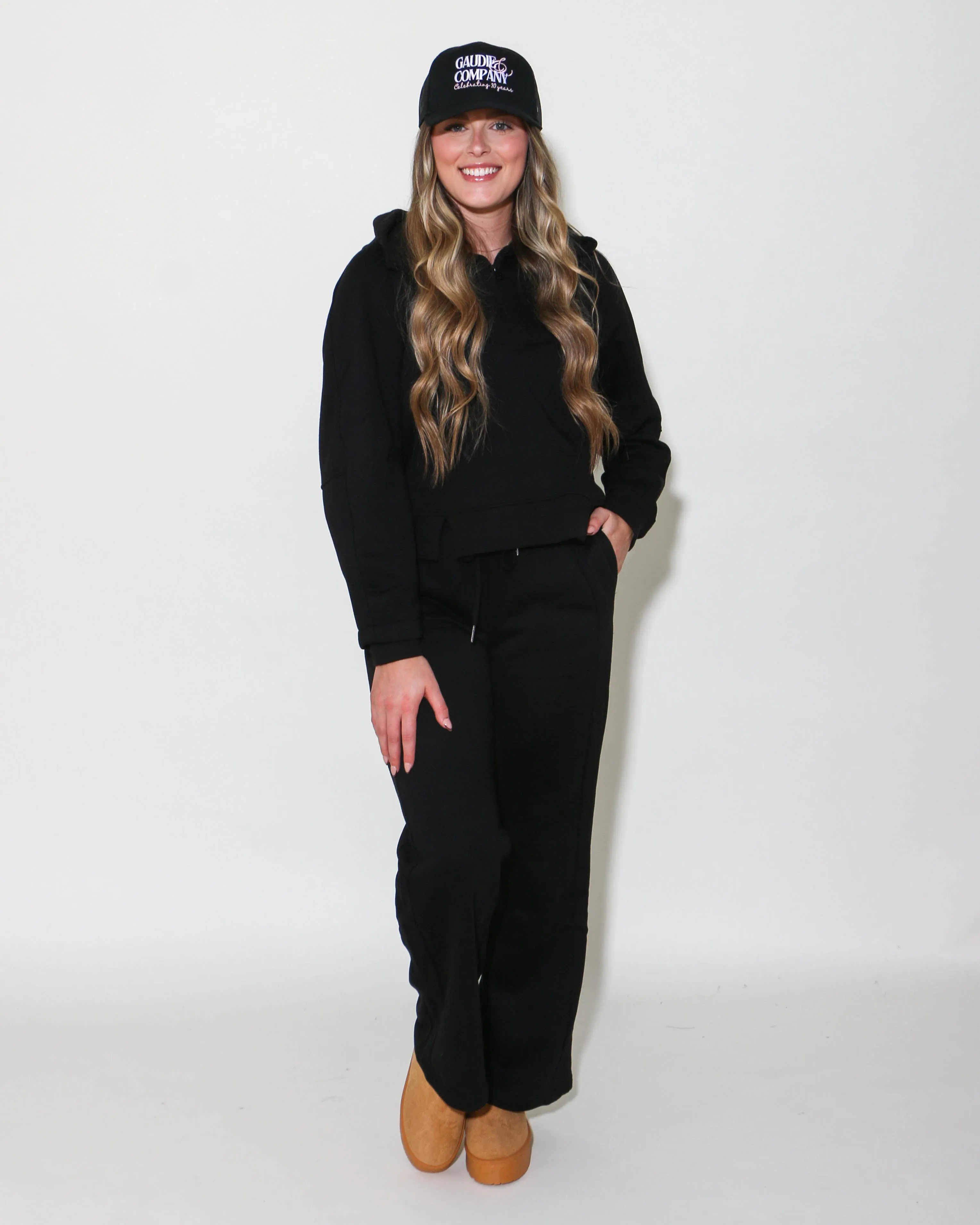 Half Zip Sweatshirt & Pants Set in Black