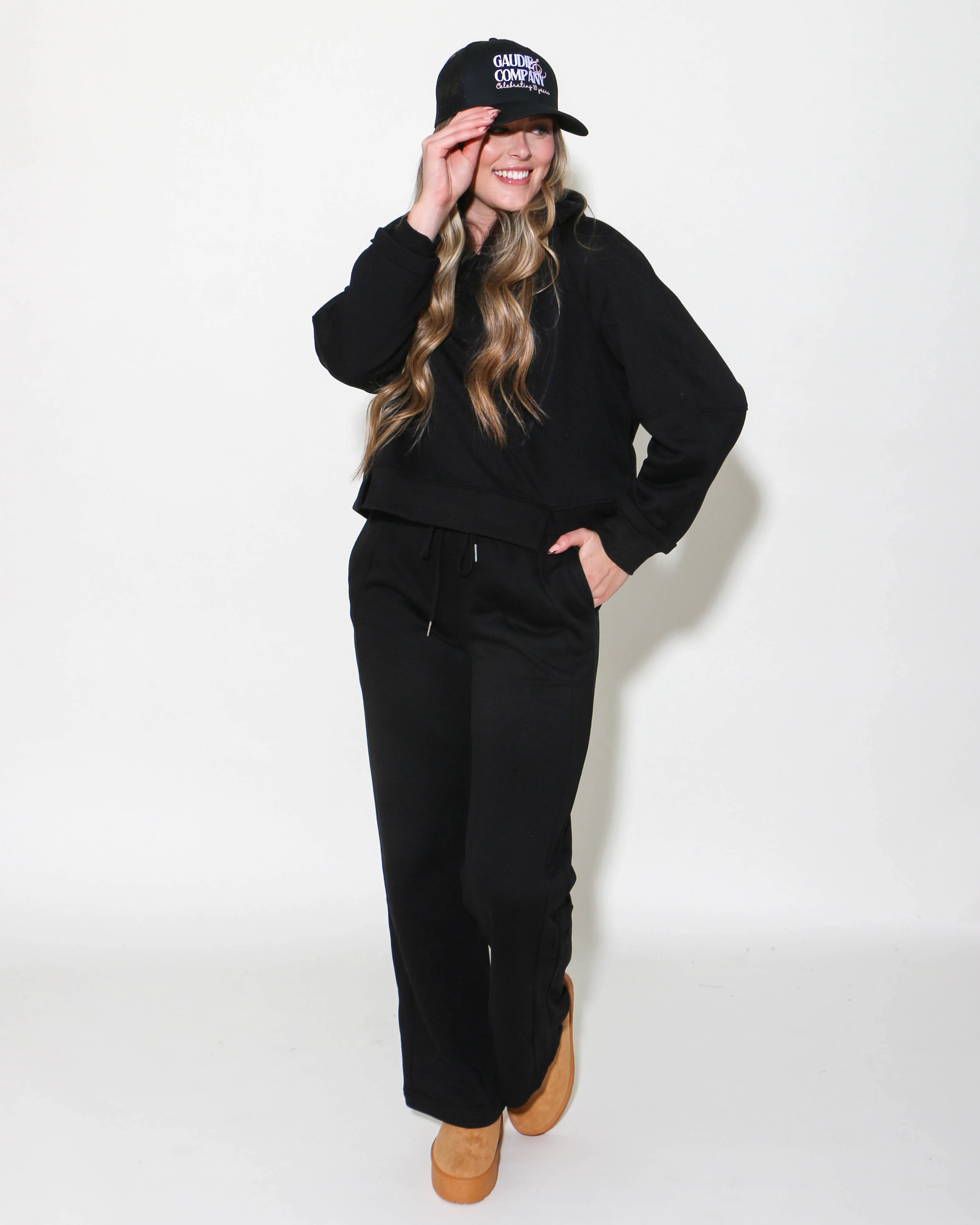 Half Zip Sweatshirt & Pants Set in Black