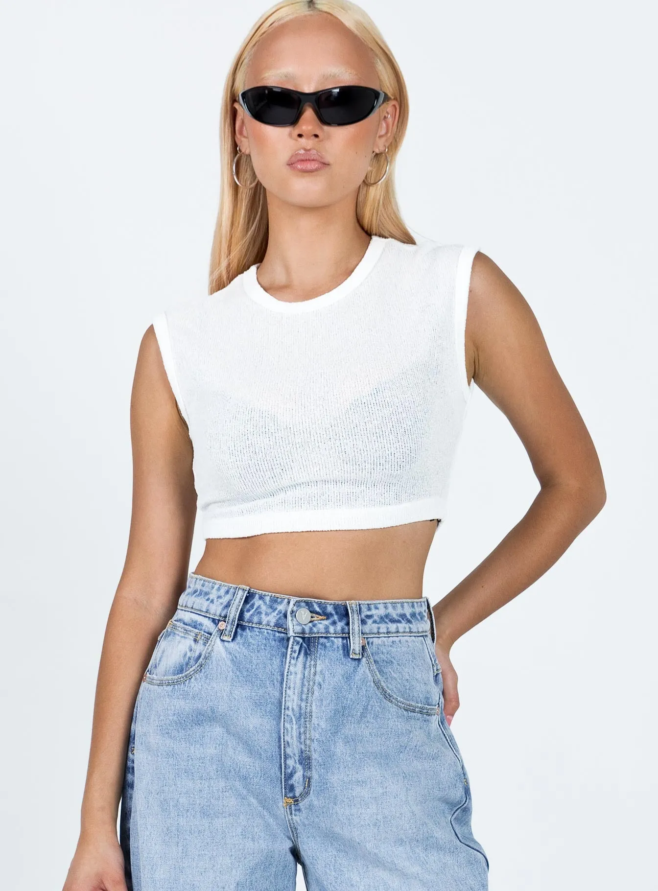 Hardie Top White
