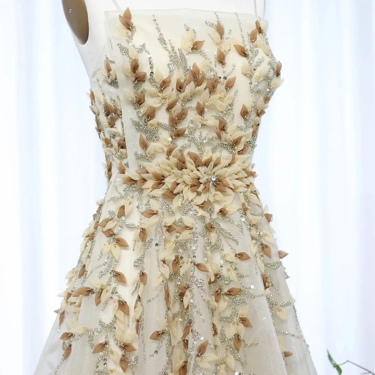 HELEN Luxury Beige 3D Floral Embroidery Evening Dress