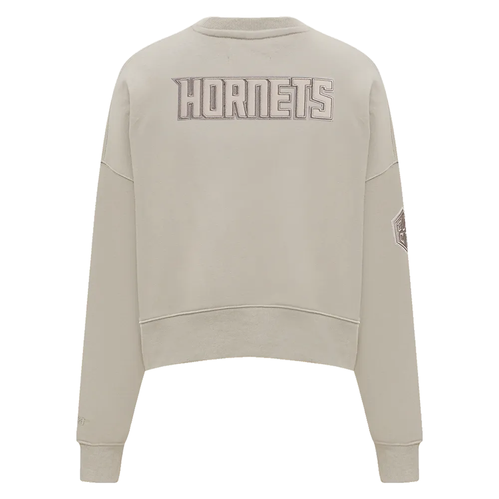 NBA CHARLOTTE HORNETS NEUTRAL WOMEN'S CREWNECK (TAUPE)