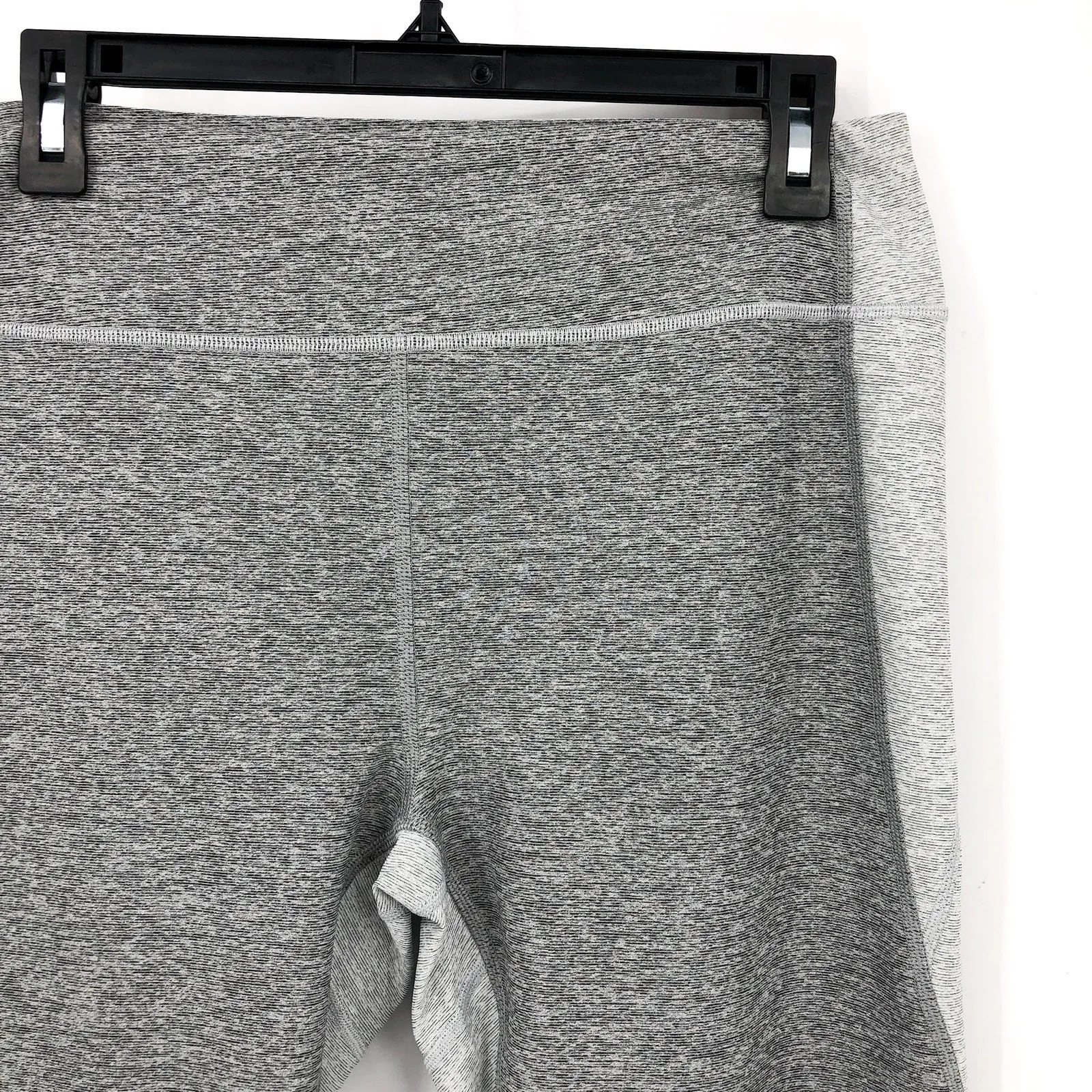 OUTDOOR VOICES Womens Warmup Workout Leggings XL Two Tone Grey 3/4 Length NWT