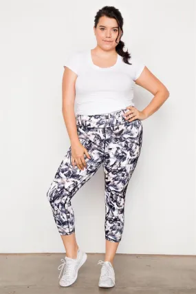 Plus Size Athletic Mid Rise Abstract Print Leggings