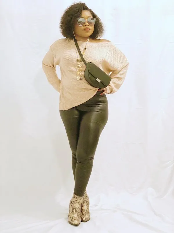 Round Neck Long Sleeve Solid Sweater (brown)