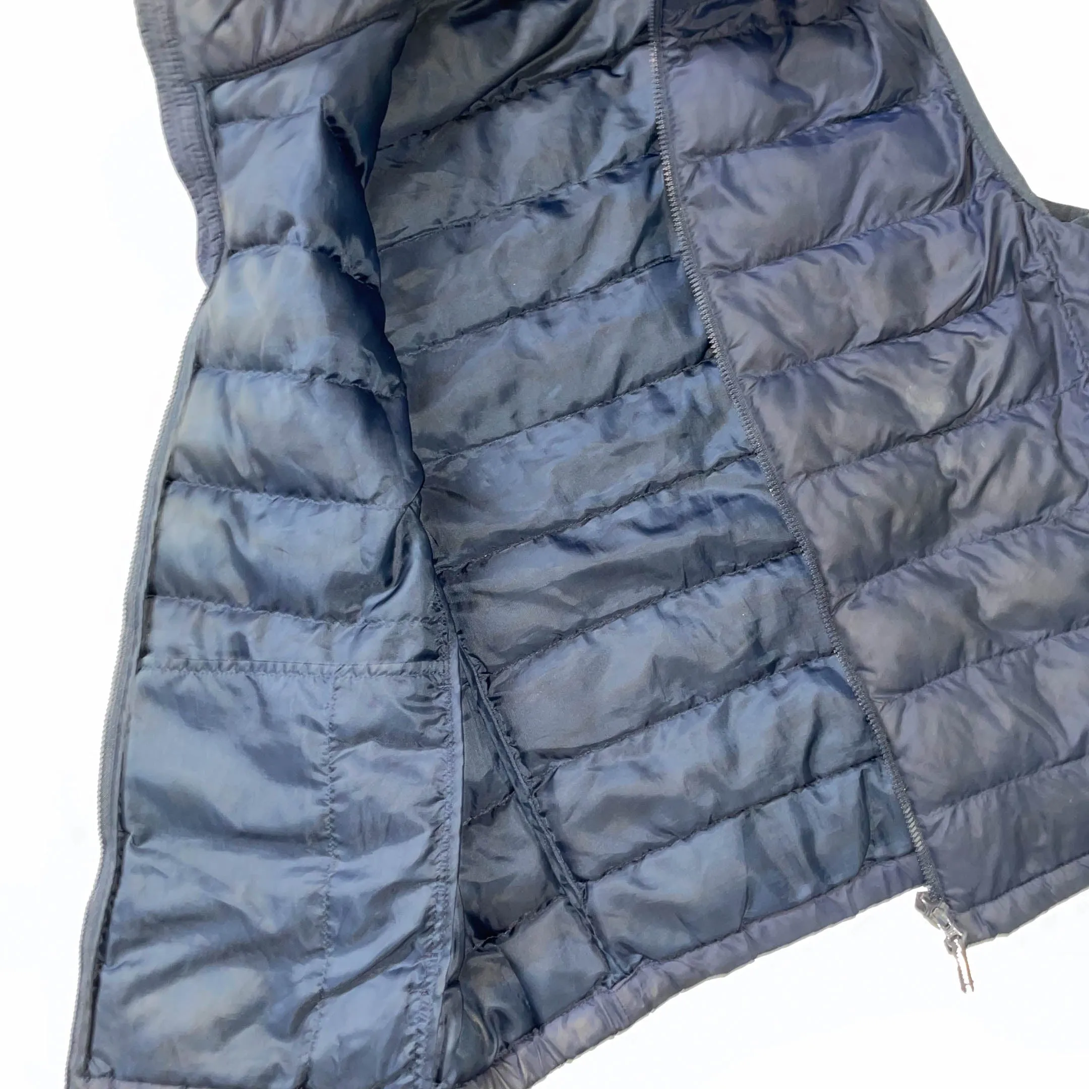 Vintage Uniqlo Kids puffer padded navy sleeveless jacket in S| 9-13YRS| SKU 3740